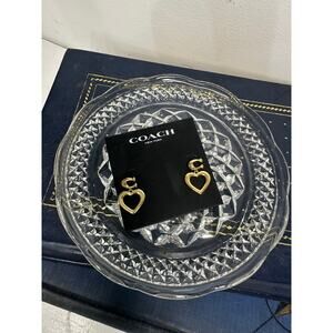 New Coach Signature C Gold Heart Drop Earrings Authentic.